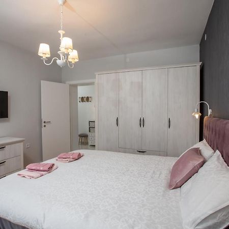 Park Apartment In Niksic Exterior photo